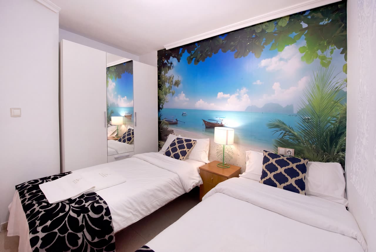 1 Bedroom Apartment